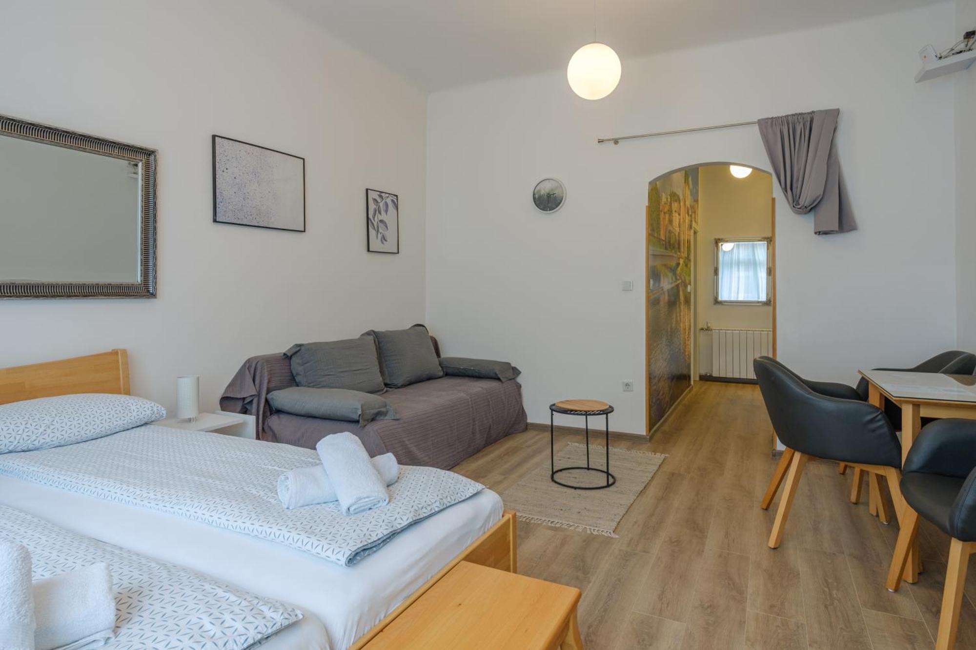 "Cobanija" City Center Apartments Sarajevo Buitenkant foto